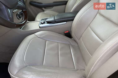 Внедорожник / Кроссовер Mercedes-Benz M-Class 2012 в 