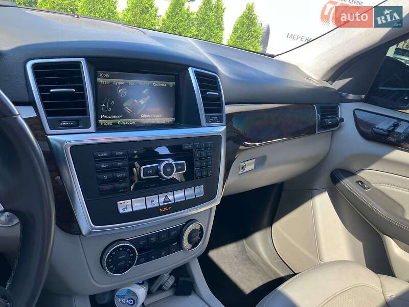 Позашляховик / Кросовер Mercedes-Benz M-Class 2013 в Львові