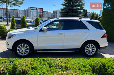 Внедорожник / Кроссовер Mercedes-Benz M-Class 2014 в 