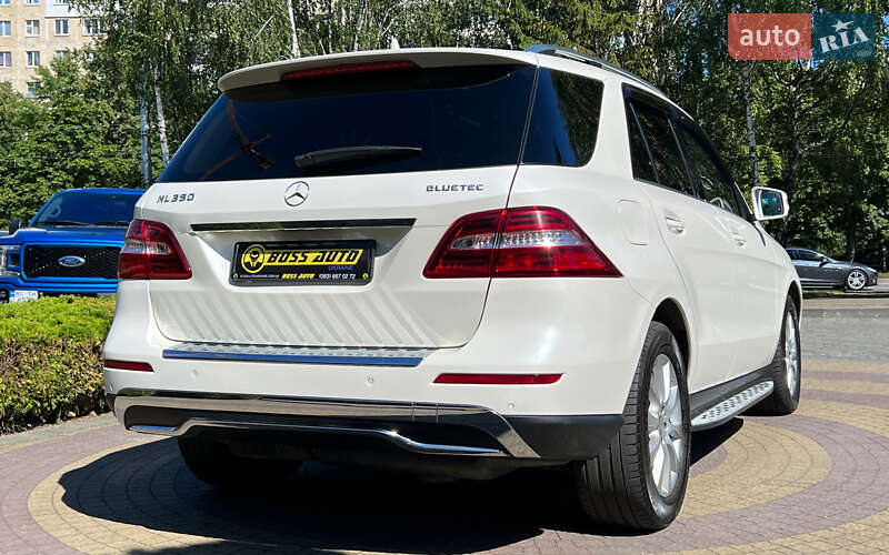 Внедорожник / Кроссовер Mercedes-Benz M-Class 2014 в Львове