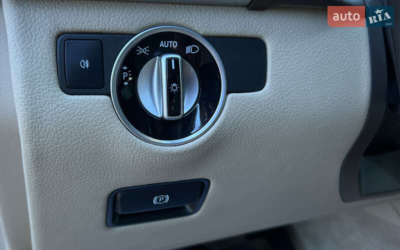 Внедорожник / Кроссовер Mercedes-Benz M-Class 2014 в Львове