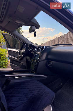 Внедорожник / Кроссовер Mercedes-Benz M-Class 2009 в 