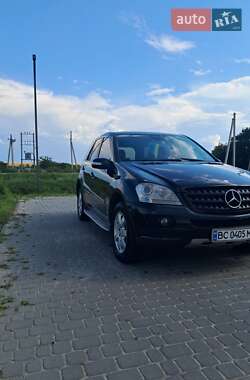 Внедорожник / Кроссовер Mercedes-Benz M-Class 2006 в 