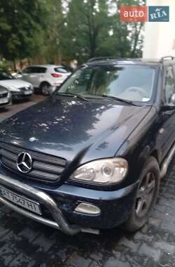 Внедорожник / Кроссовер Mercedes-Benz M-Class 2001 в Ивано-Франковске