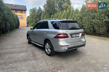Внедорожник / Кроссовер Mercedes-Benz M-Class 2014 в 