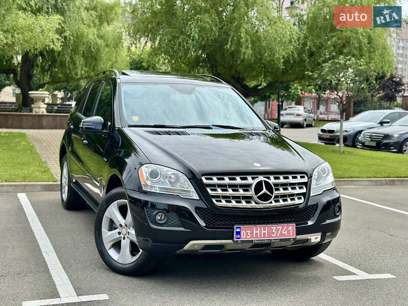 Mercedes-Benz M-Class 2011