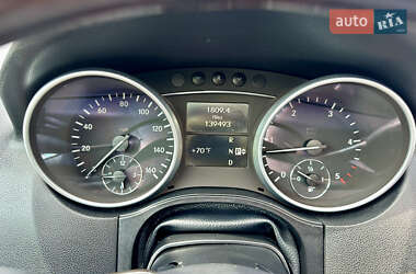 Внедорожник / Кроссовер Mercedes-Benz M-Class 2011 в 