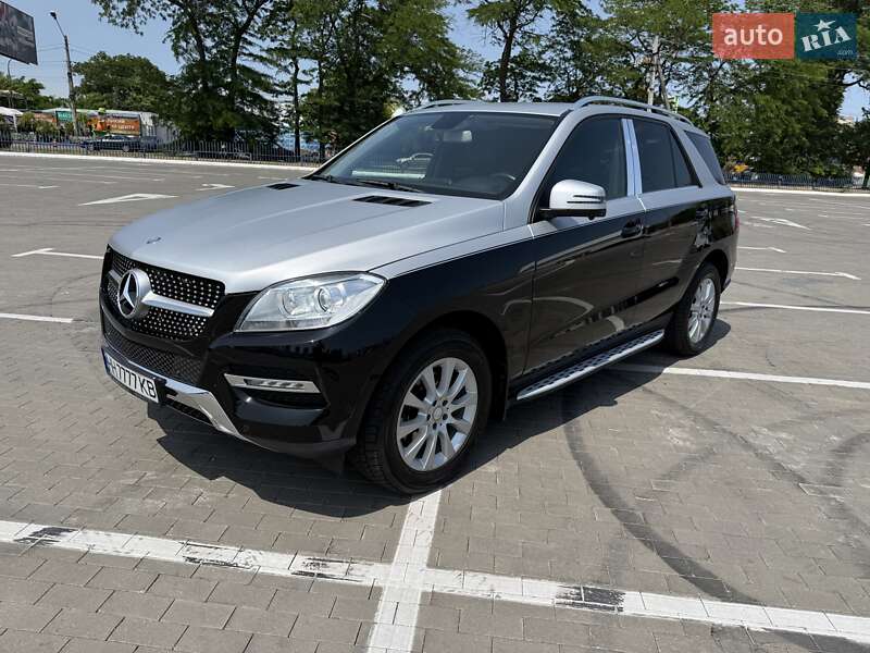 Внедорожник / Кроссовер Mercedes-Benz M-Class 2013 в Одессе