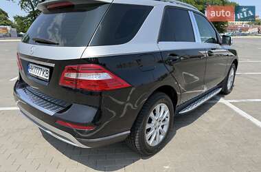 Внедорожник / Кроссовер Mercedes-Benz M-Class 2013 в 