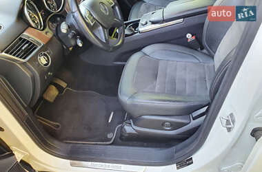 Внедорожник / Кроссовер Mercedes-Benz M-Class 2012 в 