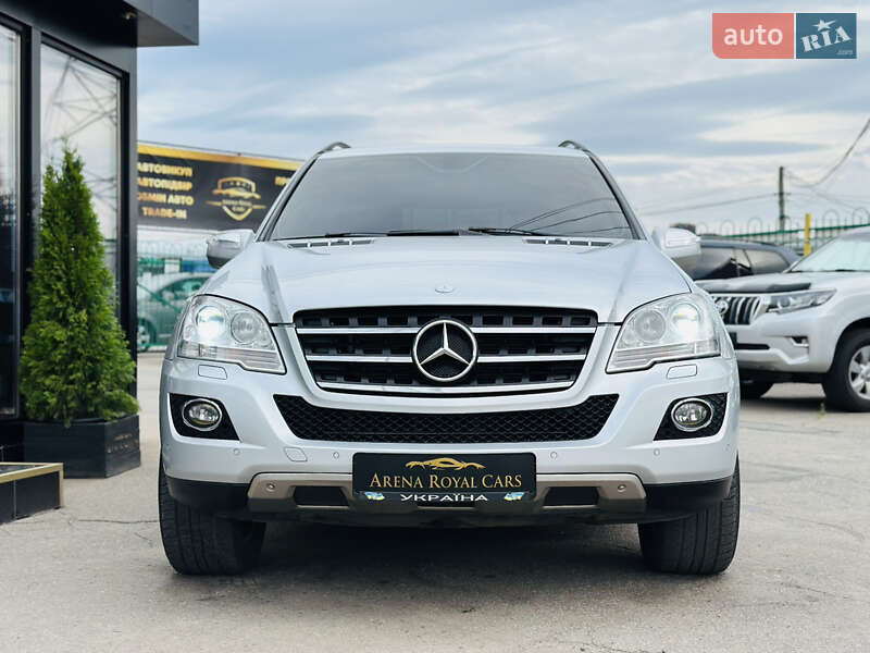 Внедорожник / Кроссовер Mercedes-Benz M-Class 2010 в Харькове