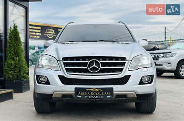 Внедорожник / Кроссовер Mercedes-Benz M-Class 2010 в 