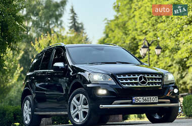 Внедорожник / Кроссовер Mercedes-Benz M-Class 2009 в 