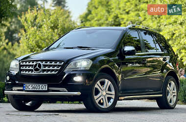 Внедорожник / Кроссовер Mercedes-Benz M-Class 2009 в 