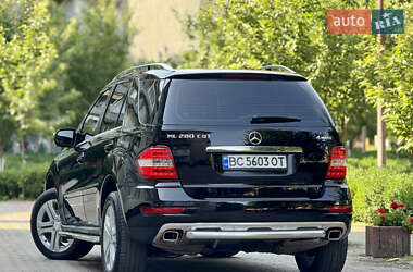 Внедорожник / Кроссовер Mercedes-Benz M-Class 2009 в 