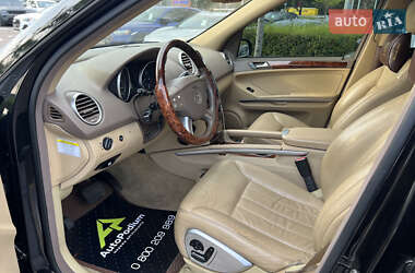 Внедорожник / Кроссовер Mercedes-Benz M-Class 2006 в 