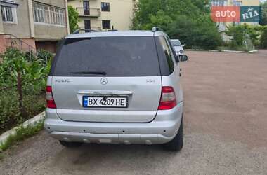 Внедорожник / Кроссовер Mercedes-Benz M-Class 2002 в 