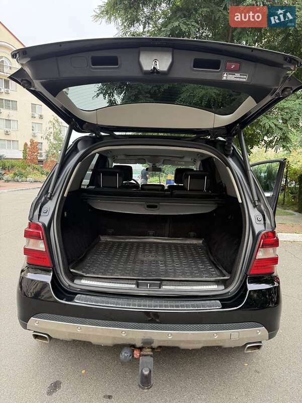 Внедорожник / Кроссовер Mercedes-Benz M-Class 2007 в Киеве фото 17 Внедорожник / Кроссовер Mercedes-Benz M-Class 2007 в Киеве