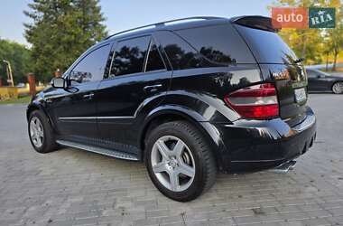 Внедорожник / Кроссовер Mercedes-Benz M-Class 2006 в 