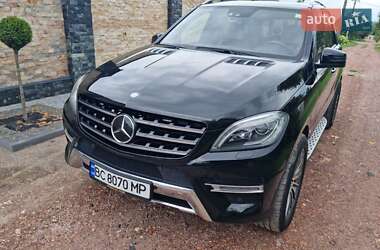 Внедорожник / Кроссовер Mercedes-Benz M-Class 2012 в Нововолынске