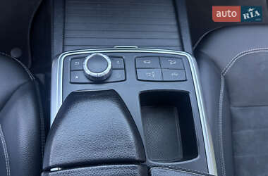 Внедорожник / Кроссовер Mercedes-Benz M-Class 2011 в 
