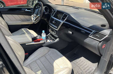 Внедорожник / Кроссовер Mercedes-Benz M-Class 2012 в 
