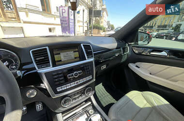 Внедорожник / Кроссовер Mercedes-Benz M-Class 2012 в 