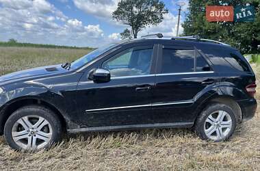Внедорожник / Кроссовер Mercedes-Benz M-Class 2008 в 