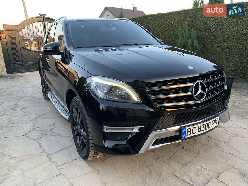 Mercedes-Benz M-Class 2012