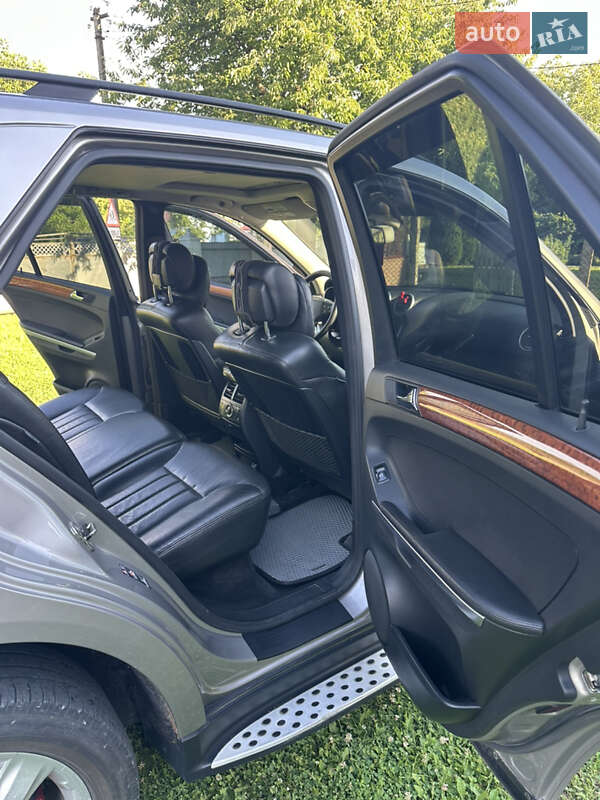 Внедорожник / Кроссовер Mercedes-Benz M-Class 2008 в Черновцах