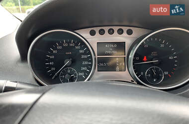 Внедорожник / Кроссовер Mercedes-Benz M-Class 2006 в 
