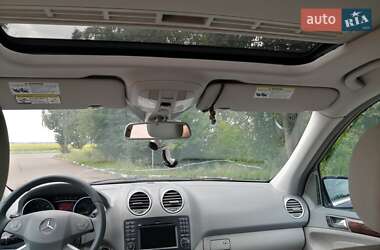 Внедорожник / Кроссовер Mercedes-Benz M-Class 2010 в 