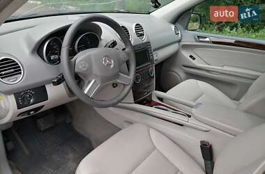 Внедорожник / Кроссовер Mercedes-Benz M-Class 2010 в 
