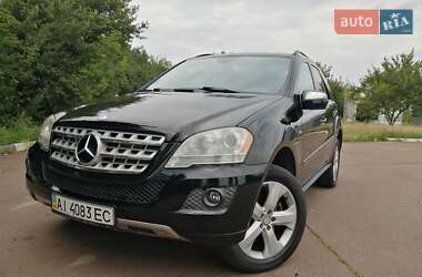 Внедорожник / Кроссовер Mercedes-Benz M-Class 2010 в 