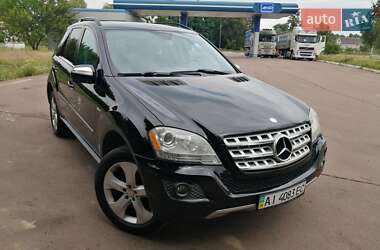 Внедорожник / Кроссовер Mercedes-Benz M-Class 2010 в Шостке