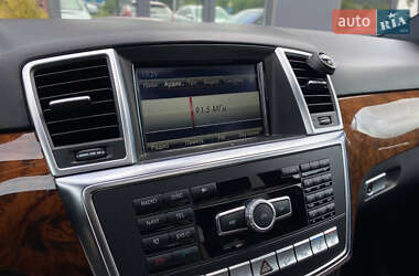 Внедорожник / Кроссовер Mercedes-Benz M-Class 2013 в 