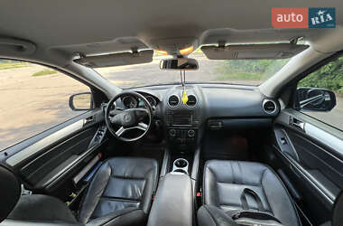 Внедорожник / Кроссовер Mercedes-Benz M-Class 2009 в 