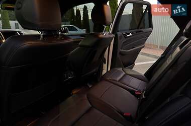 Внедорожник / Кроссовер Mercedes-Benz M-Class 2012 в 