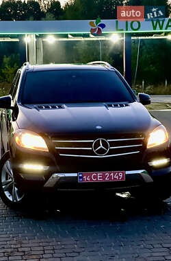 Внедорожник / Кроссовер Mercedes-Benz M-Class 2014 в 