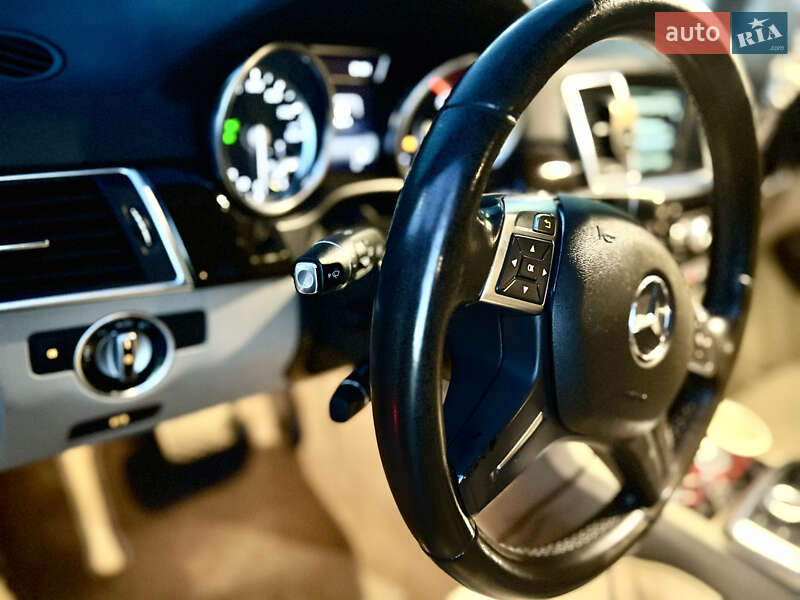 Позашляховик / Кросовер Mercedes-Benz M-Class 2014 в Самборі