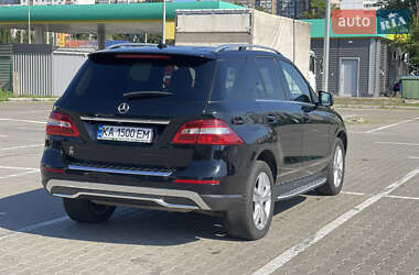 Внедорожник / Кроссовер Mercedes-Benz M-Class 2014 в Киеве