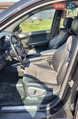 Внедорожник / Кроссовер Mercedes-Benz M-Class 2006 в 