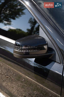 Внедорожник / Кроссовер Mercedes-Benz M-Class 2011 в 
