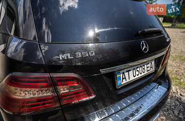 Внедорожник / Кроссовер Mercedes-Benz M-Class 2011 в 