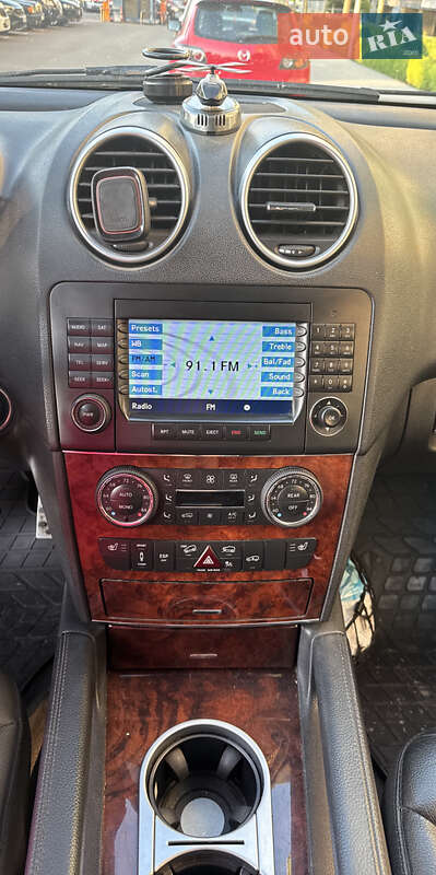 Позашляховик / Кросовер Mercedes-Benz M-Class 2007 в Києві