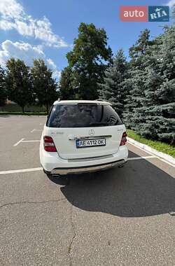 Внедорожник / Кроссовер Mercedes-Benz M-Class 2008 в 