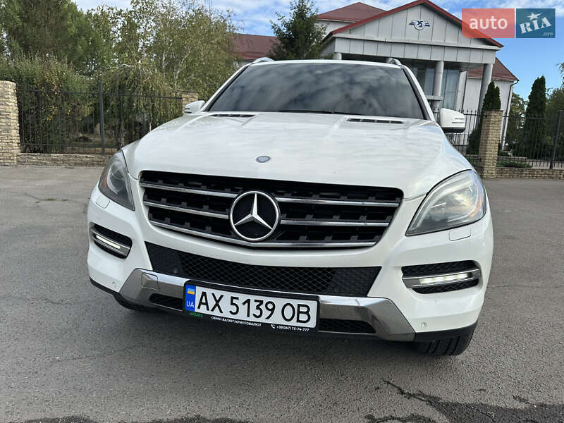 Внедорожник / Кроссовер Mercedes-Benz M-Class 2012 в Днепре