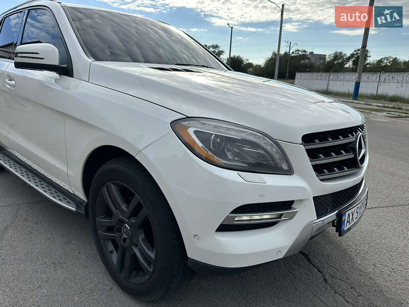 Внедорожник / Кроссовер Mercedes-Benz M-Class 2012 в Днепре