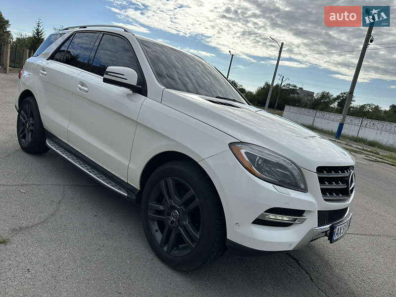 Внедорожник / Кроссовер Mercedes-Benz M-Class 2012 в Днепре