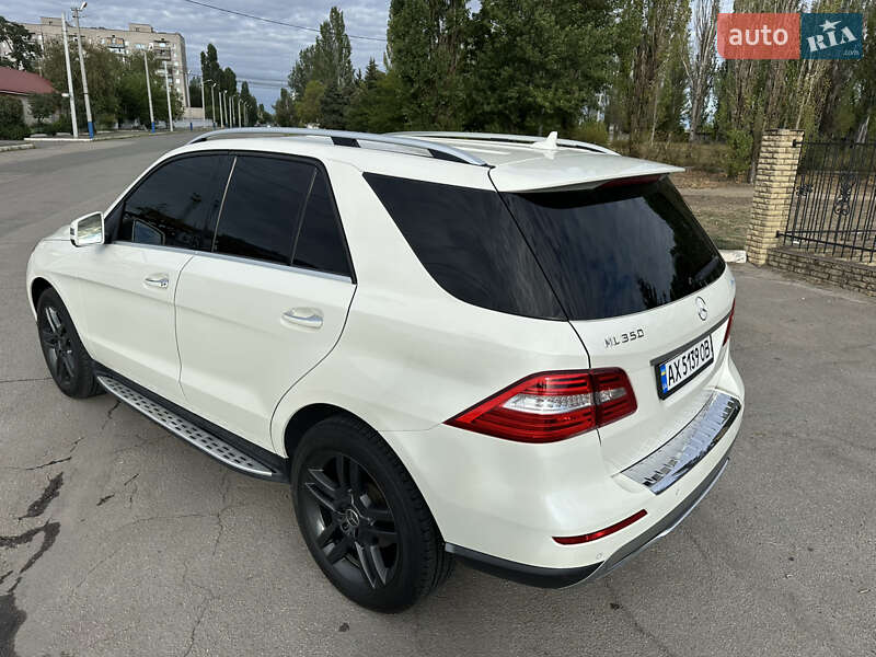 Внедорожник / Кроссовер Mercedes-Benz M-Class 2012 в Днепре